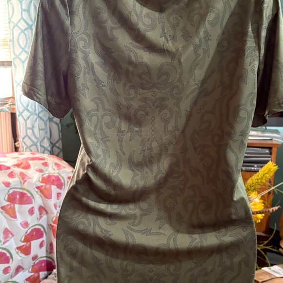 Sterling Creek Hello Darlin' Pullover Short Sleeve Shirt Top XS - Picture 2 of 7